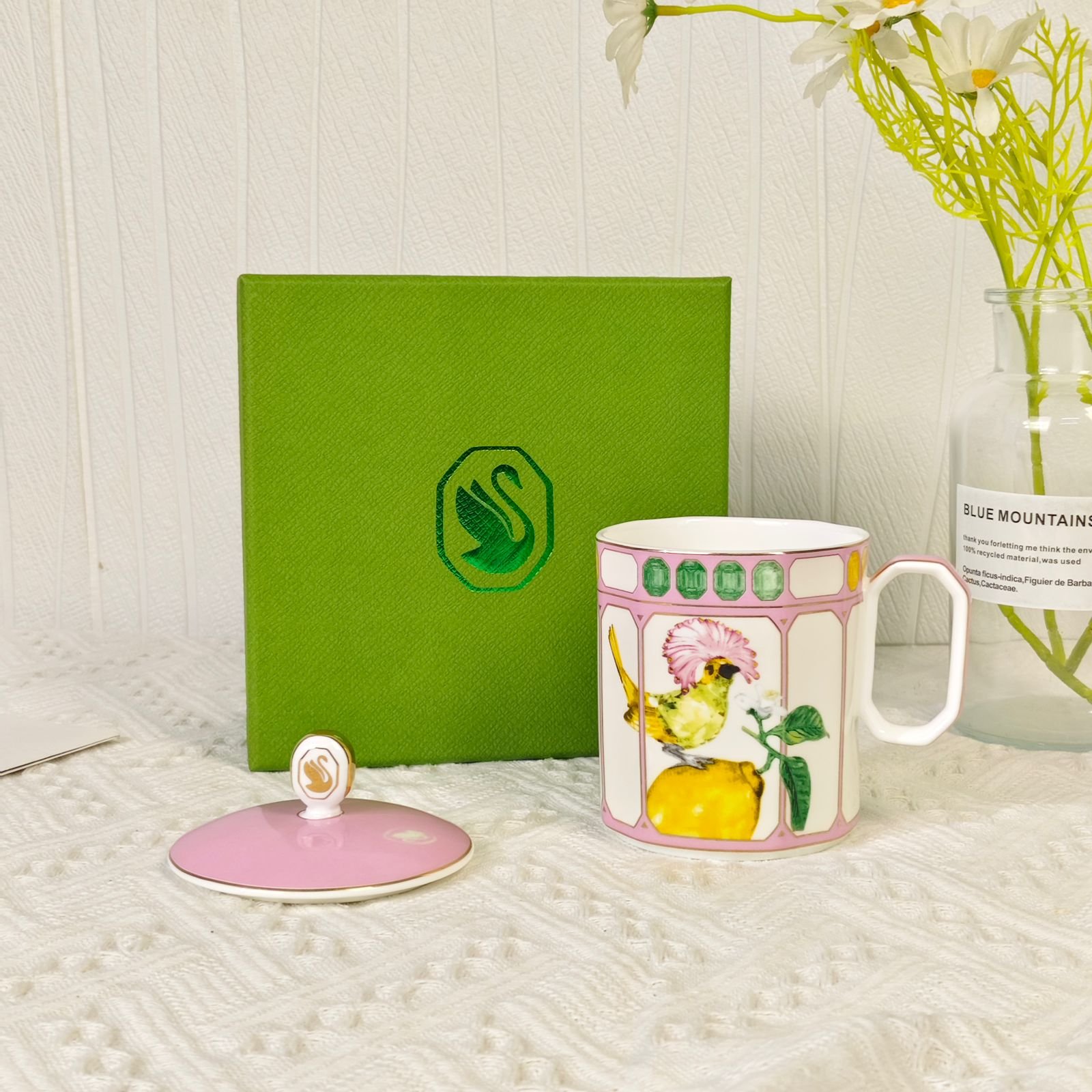 Swarovski x Rosenthal Signum Fern Mug with lid , Marshmallow color